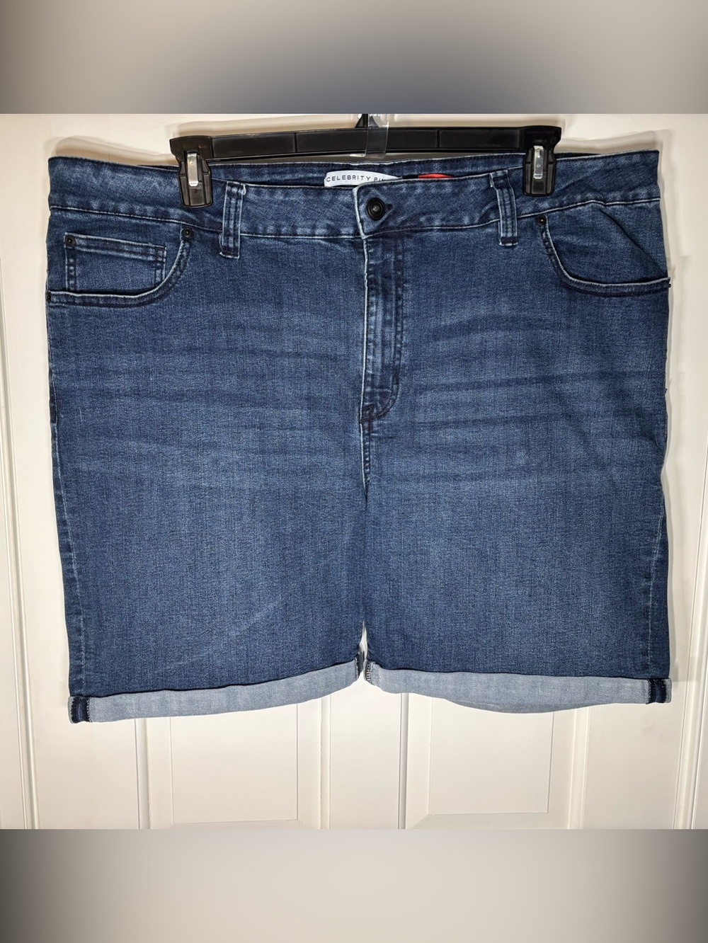 Celebrity Pink Dark Blue Rolled-Hem Denim Bermuda Shorts Women’s 24
